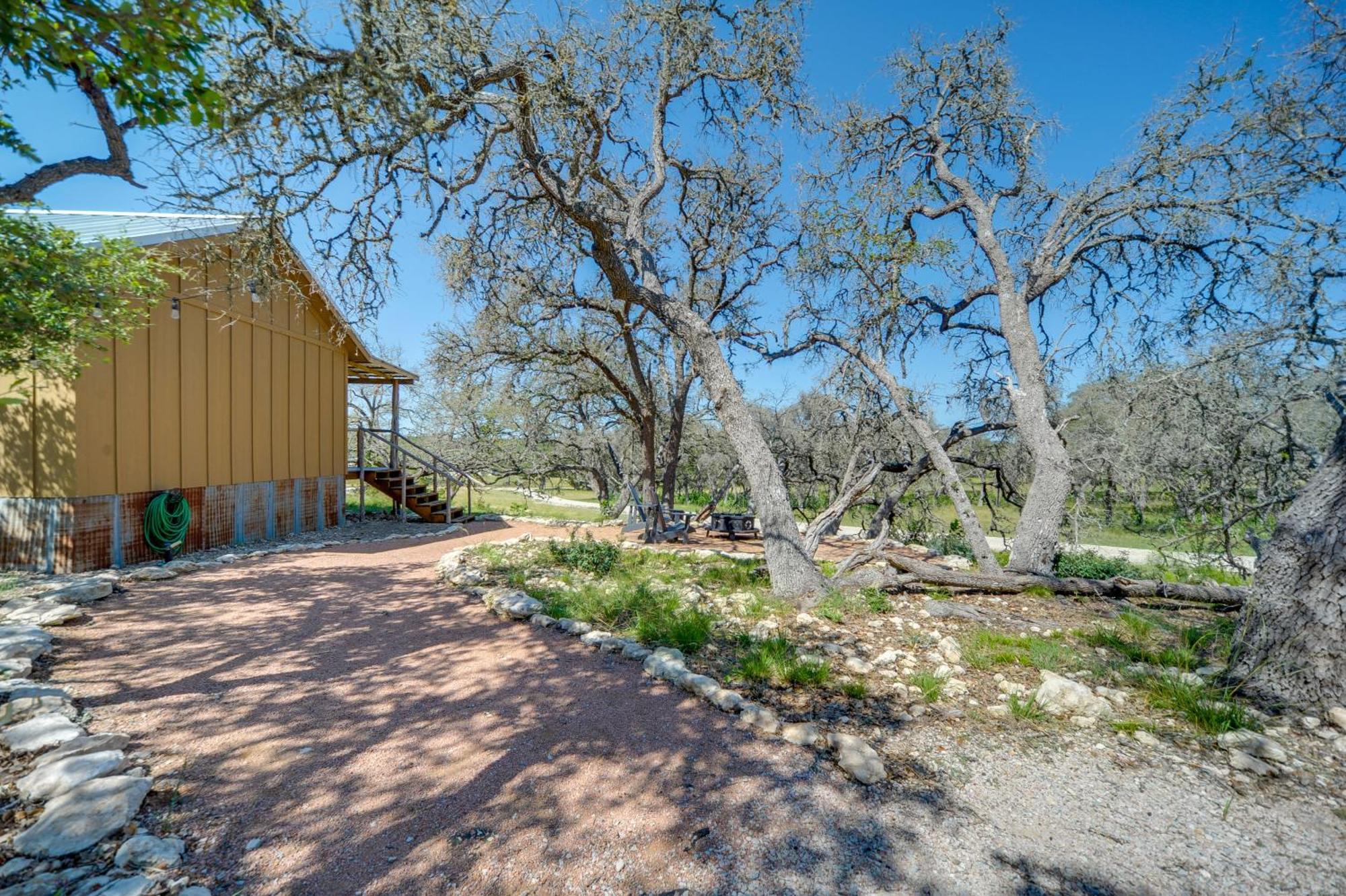 Rustic-Chic Country Cabin - 10 Mi To Main Street! Φρέντερικσμπεργκ Εξωτερικό φωτογραφία